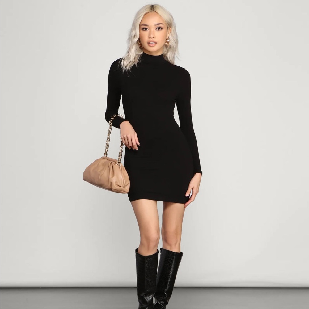 Windsor Basic Knit Ribbed Mini Dress